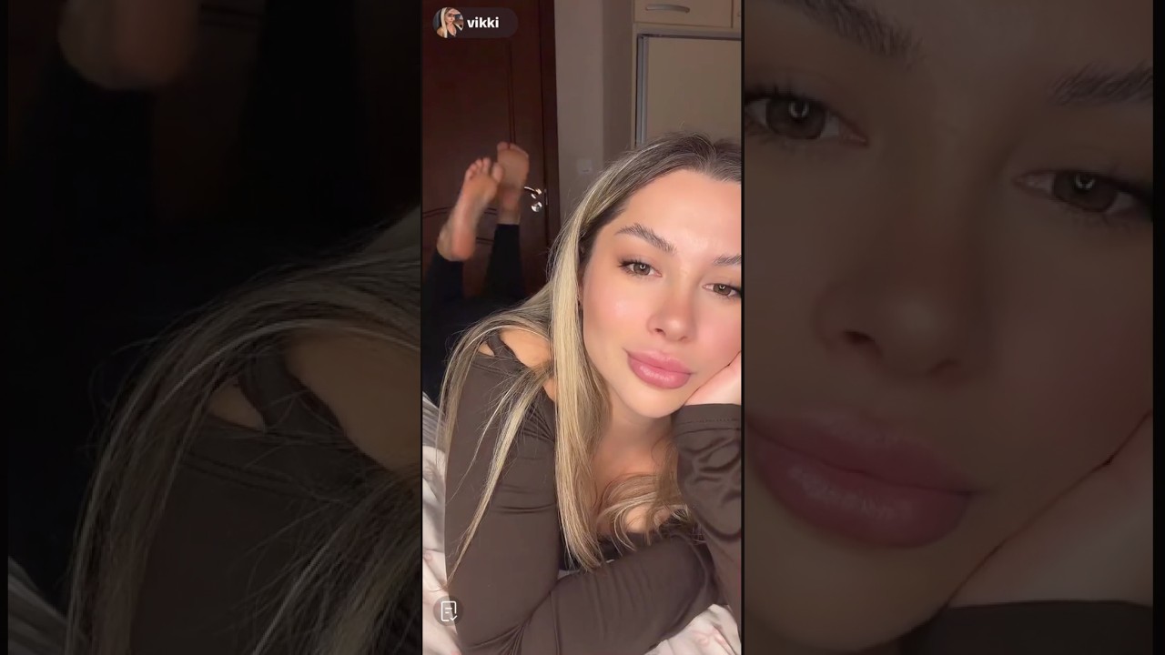 TikTok Live Feet Blond Legs in Air #tiktoklivefeet