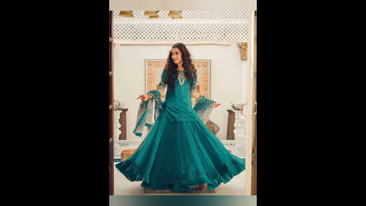 Pakistani actresses in beautiful green dresses 💚