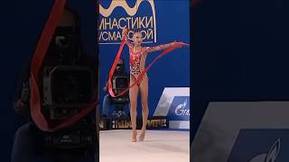 Diana Chugunikhina - Russia rhythmic gymnastic - ginástica гимнастический gimnastică व्यायाम 体操