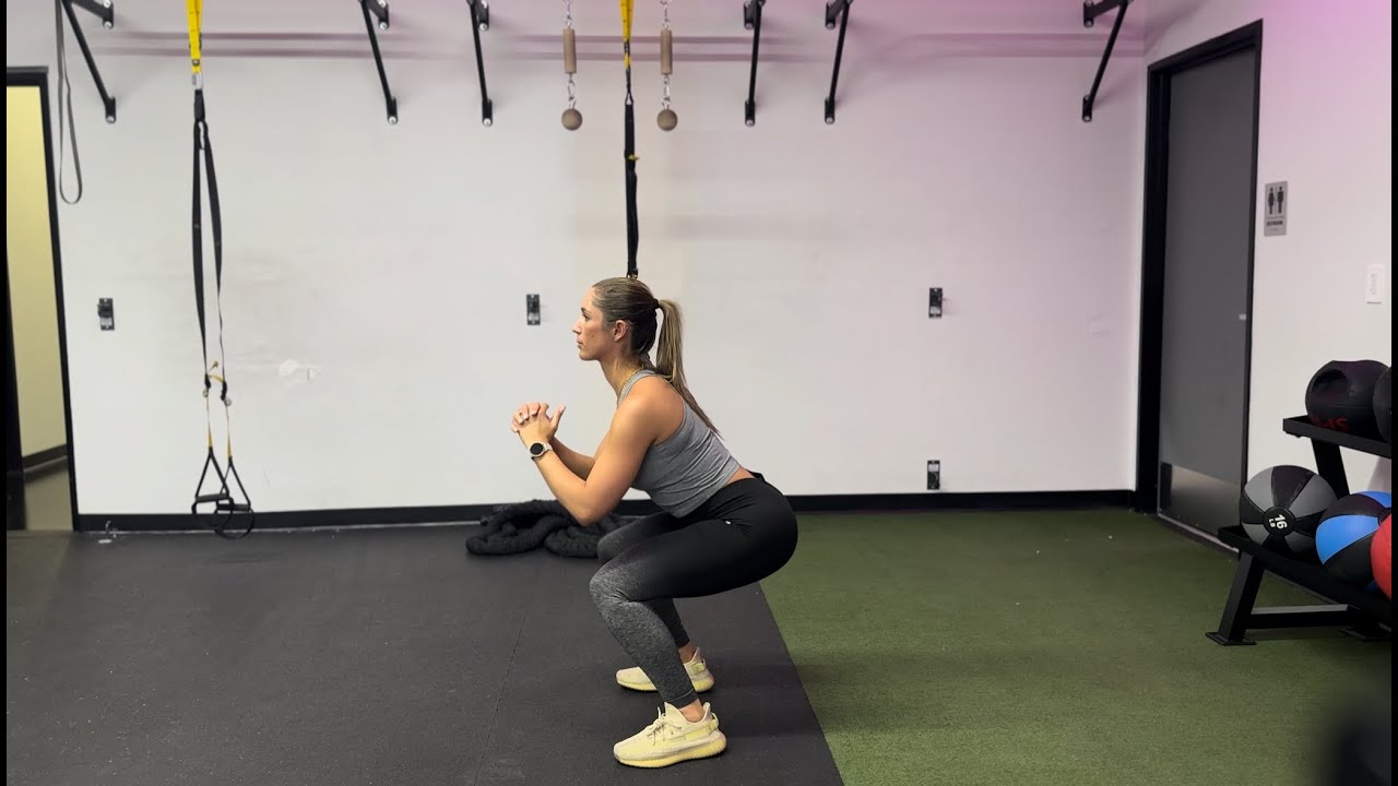 How to do Bodyweight Squats - YouTube
