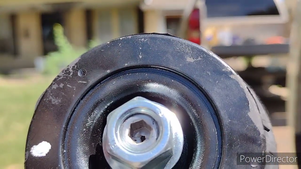 2015 Nissan versa cambio de amortiguadores de enfrente