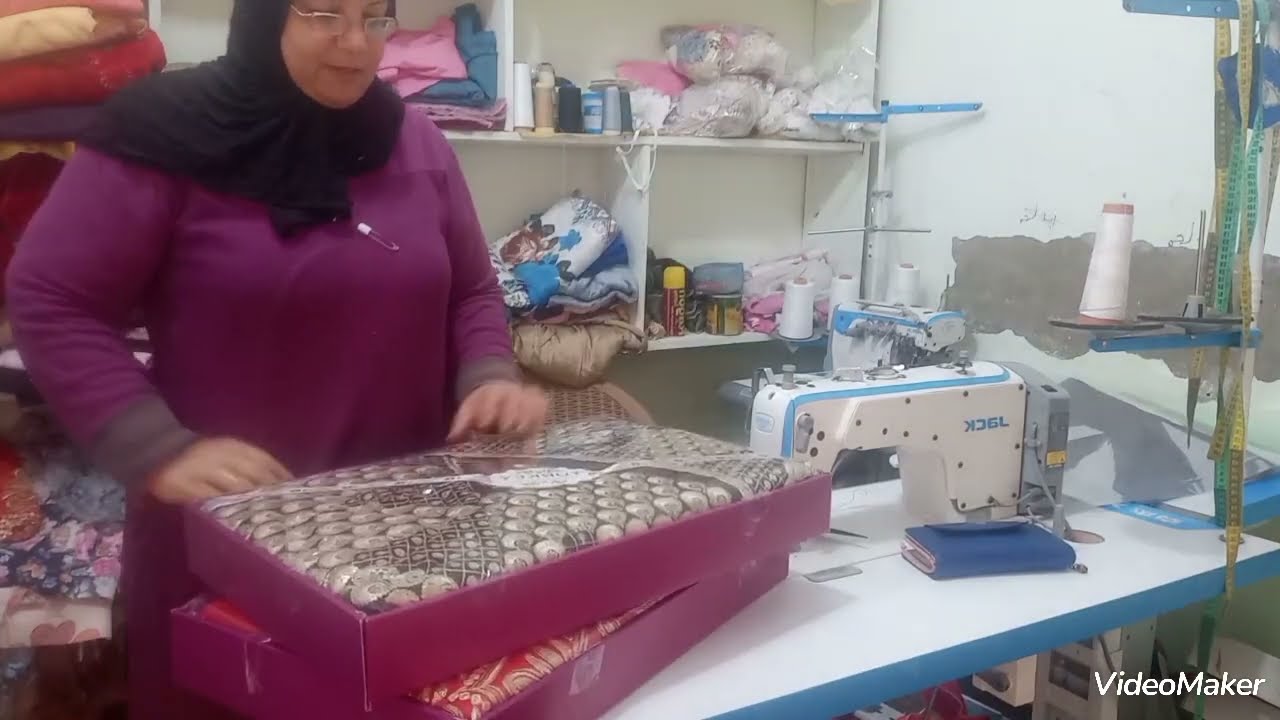 طريقتي  في  تغليف  المفرش السارى في الكرتونه