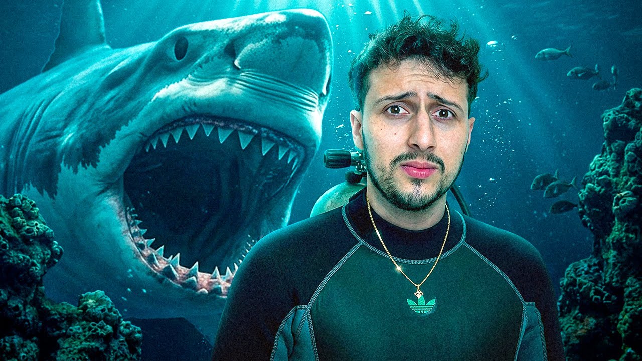 UN MEGALODON ME PERSIGUE EN EL FONDO DEL OCÉANO 💀