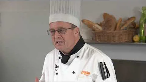 Native ingredients workshop with Angliss cookery t...