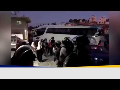 🇵🇸 بالإجبار والتنكيل.. هكذا أخرج الاحتلال سكان بلدة صور باهر المقدسية من منازلهم تمهيدا لهدمها