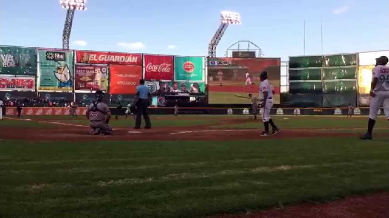 Hr de Jonathan Aceves frente a Alfredo Aceves ( Sultanes vs Saraperos