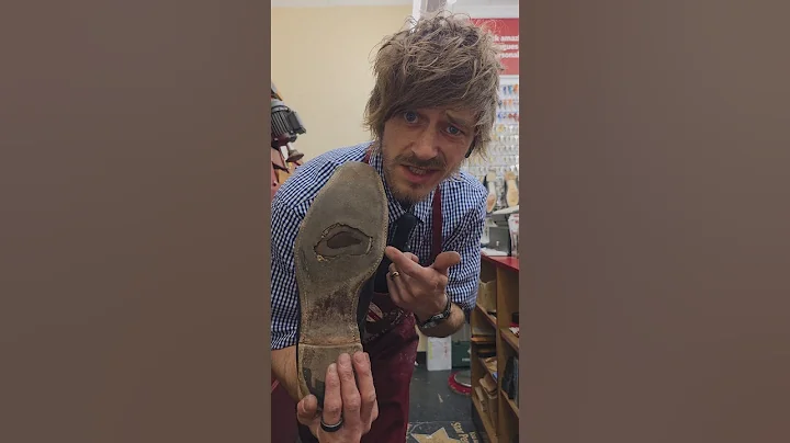 30 Years Old RUINED SHOES.. Can we fix 'em? #cobblerg #restoration #shoerepair #leather #craft