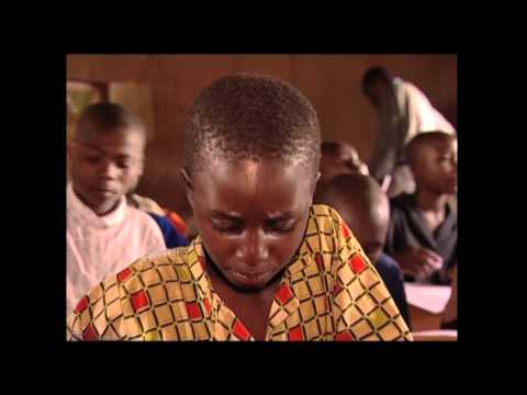 Video: Kuinka Siirtää Lapsi Kouluun Kaupungista Toiseen