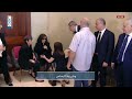 تأثر كبير للسيدة ماجدة الرومي خلال عزاء الفنان الراحل زياد الرحباني تأثر كبير للسيدة ماجدة الرومي خلال عزاء الفنان الراحل زياد الرحباني