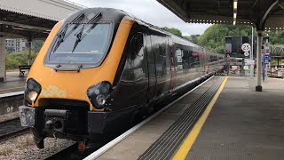 Class 220031 & 221144 arriving at Bristol Temple Meads 