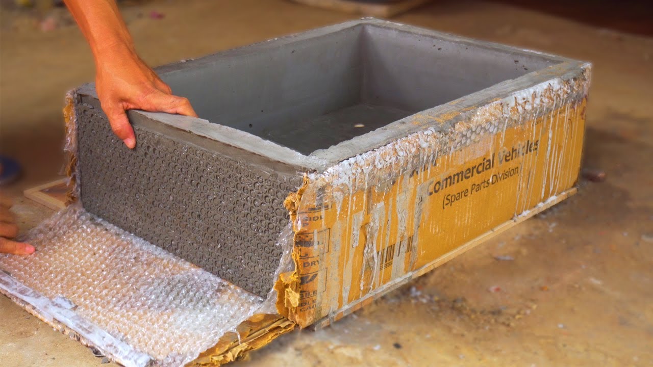 Big Flower Pot Making with Carton, Bubble sheet and Cement