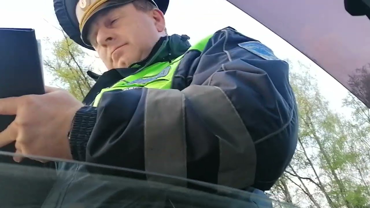 05.05.2024г. 5ч. 35мин. А-108 67 км. Рядом с остановкой 