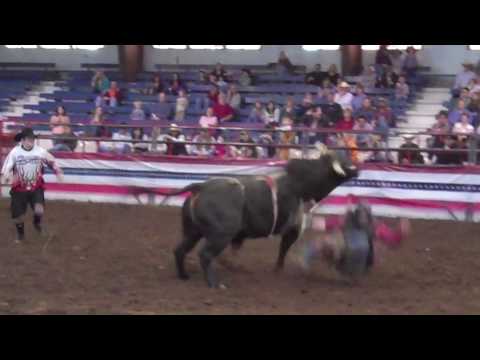 Cowboy Classic Pro Rodeo.mov - YouTube