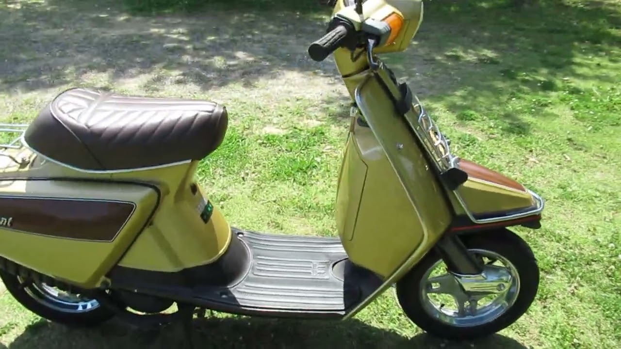ソラト バイク動画 ヤマハ サリアン - YouTube