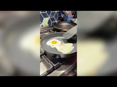 Alva Maestro Cookware: Frying eggs