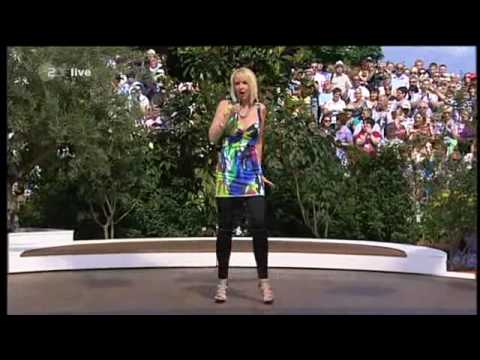 Kristina Bach - Tour d'amour