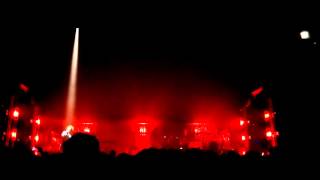 Massive Attack - Paradise Circus (feat. Martina Topley-Bird) live @ Cologne 2016