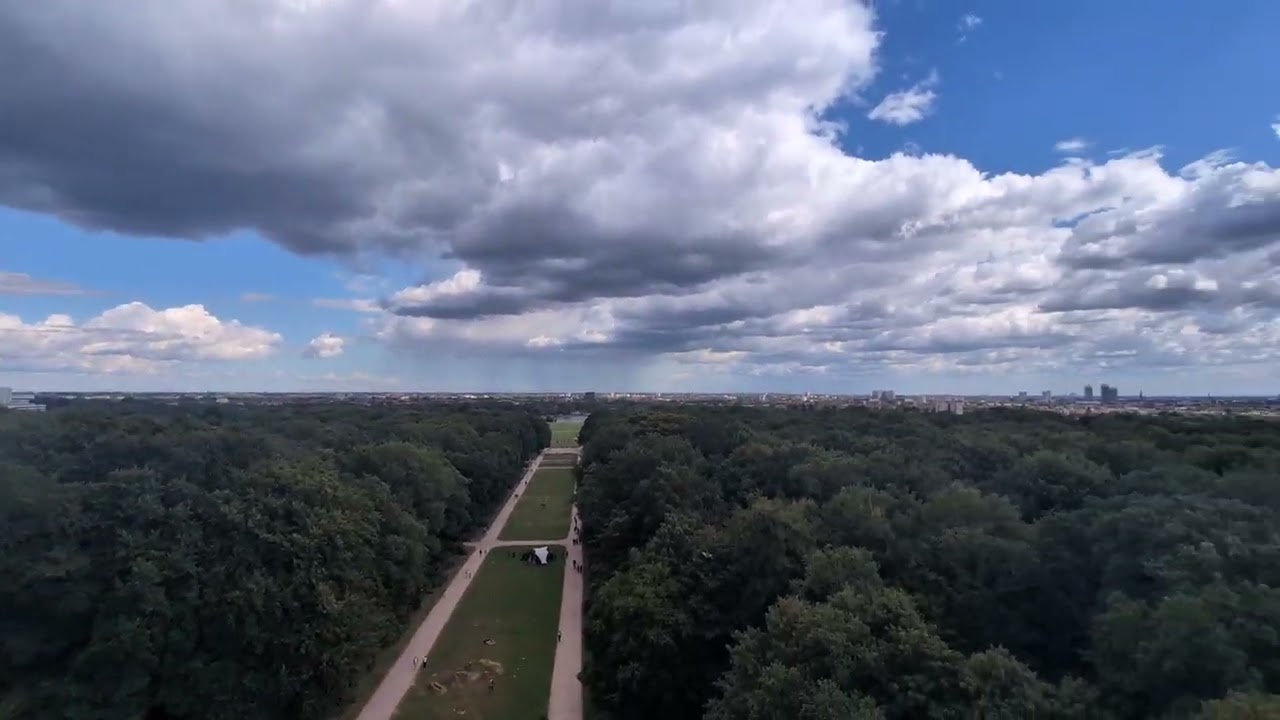 Hamburg von oben vom Planetarium im Stadtpark