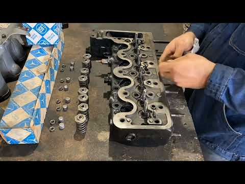 Mercedes Benz OM615 DIESEL engine cylinder head assembling
