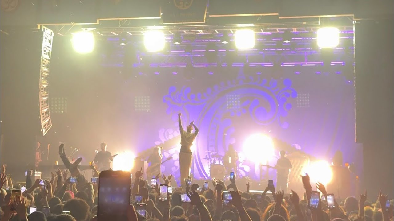 Vlog - Chiodos Concert at House of blues 