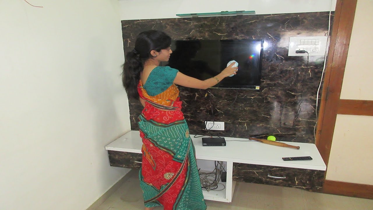 MY MORNING BREAKFAST & CLEANING ROUTINE-2017 || INDIAN(maharashtrian) BREAKFAST & CLEANING  ROUTINE