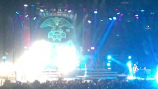 Under and Over it - Five Finger Death Punch (Live) @ The Giant Center, Hershey PA w/ Phil Labonte