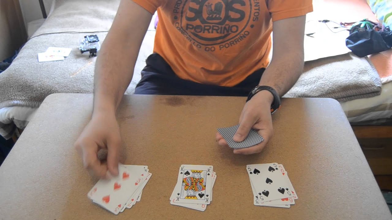 magia, adivinar la carta, truco de 21 cartas en 3 montones