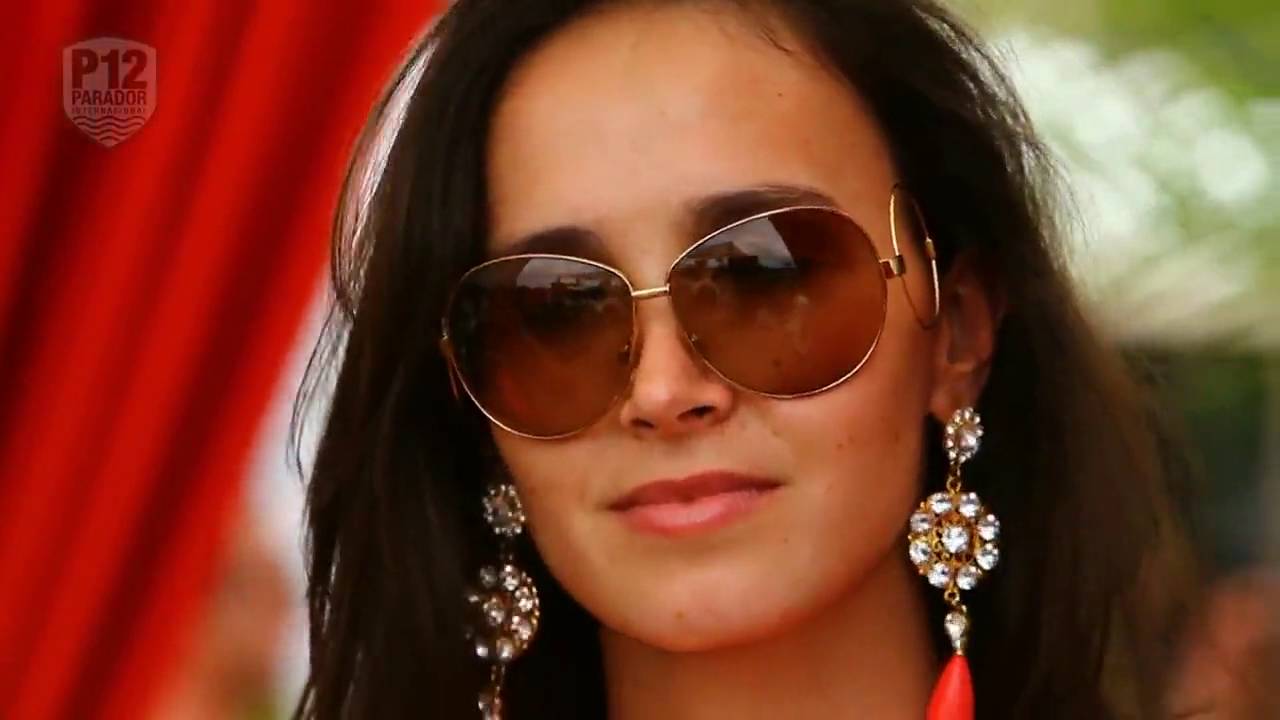 Ибица среди автомобилей
