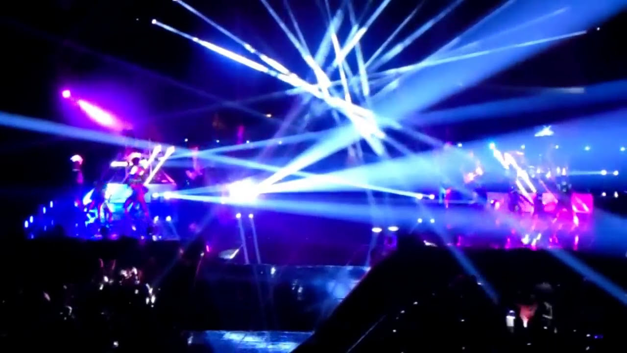 Katy Perry live in Philippine Arena 2015