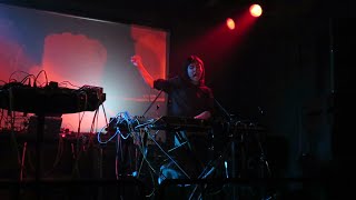 Le Gong (1st Play w/ MC) - Maika Loubté @ DYR