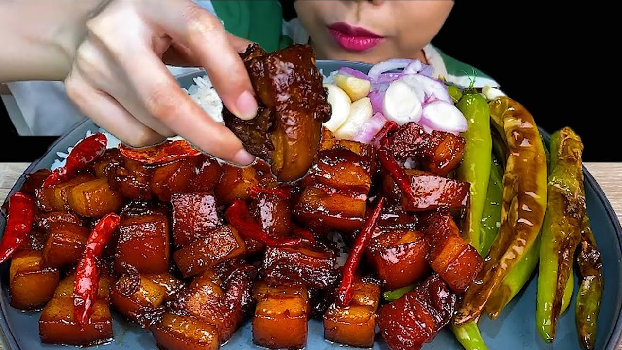 SPICY FOOD||Braised Pork Belly, Fried Chili & White Rice * MUKBANG SOUNDS *