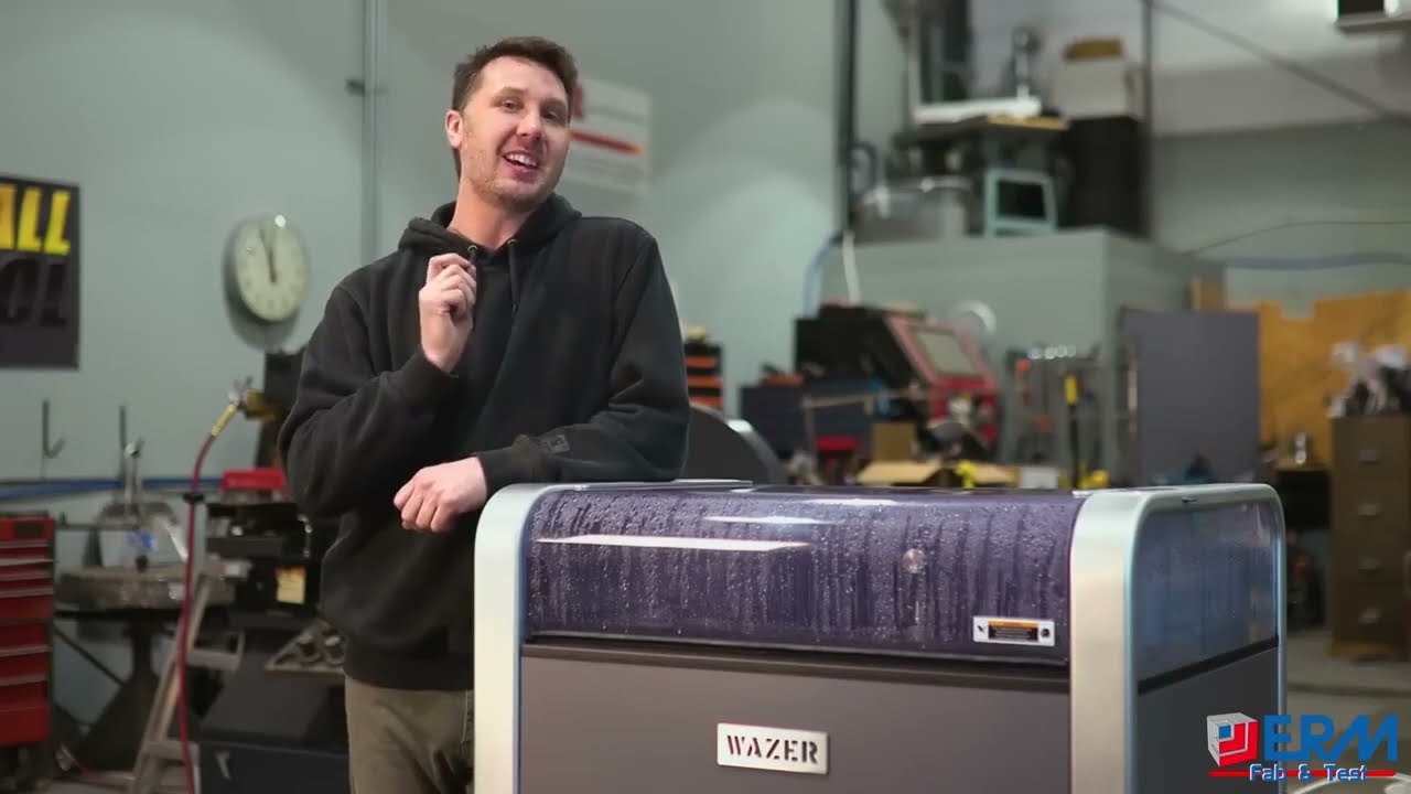 Wazer :  Test de la découpe jet d’eau compacte par Fireball Tool