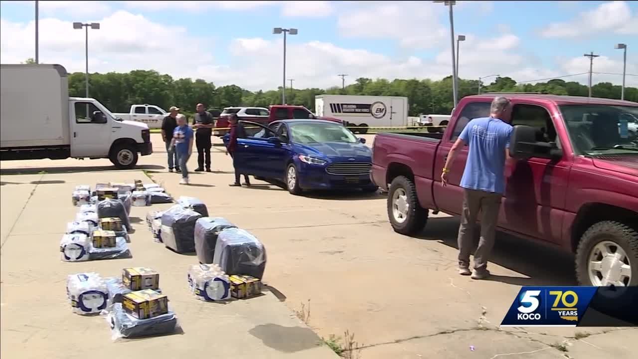 Oklahoma copes with aftermath of deadly weekend tornadoes - YouTube