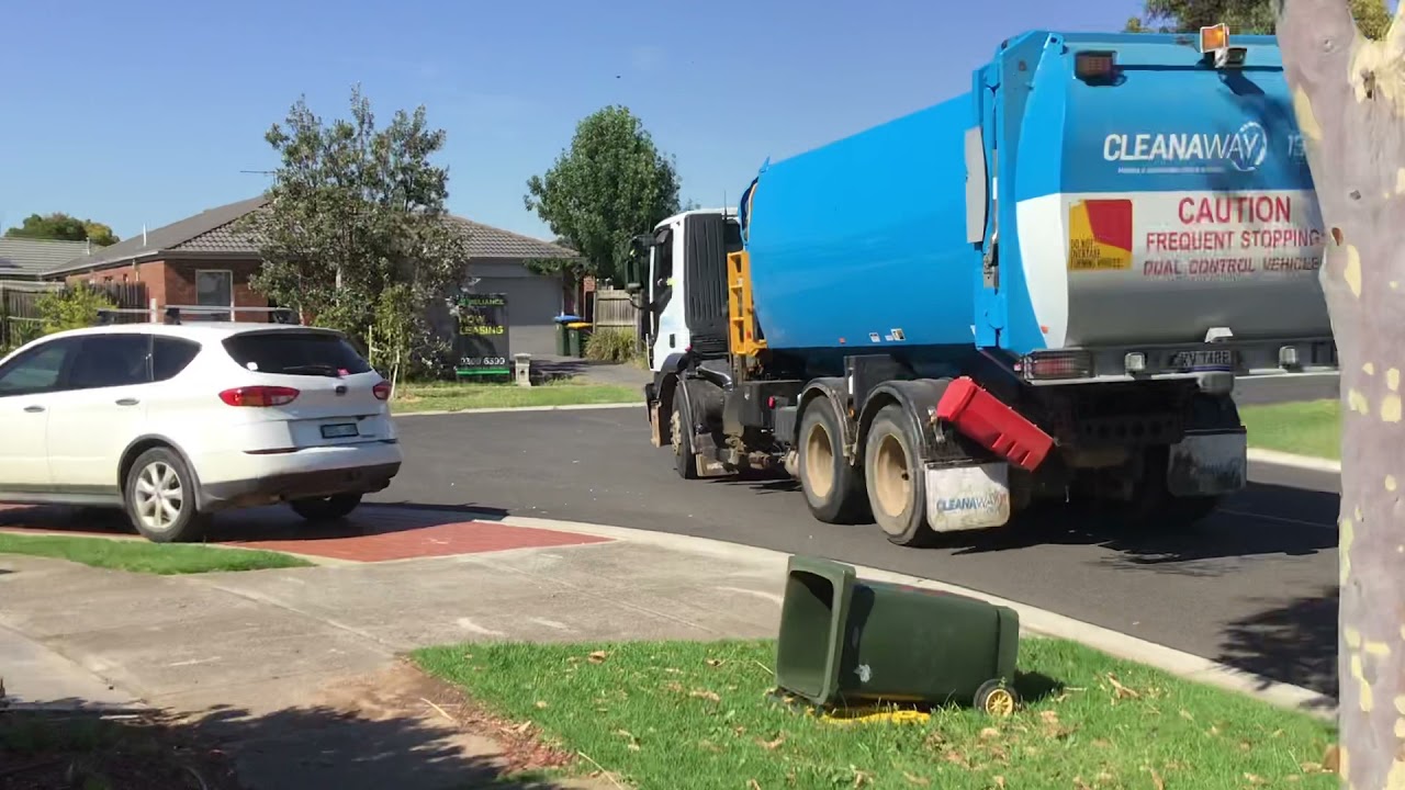 Wyndham green waste at 10.13am YouTube