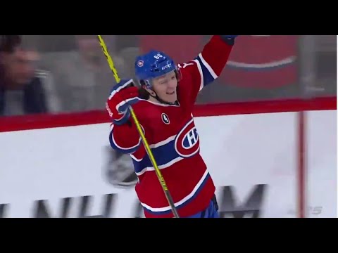 Christian Thomas' First NHL Goal - Feb 12th 2015