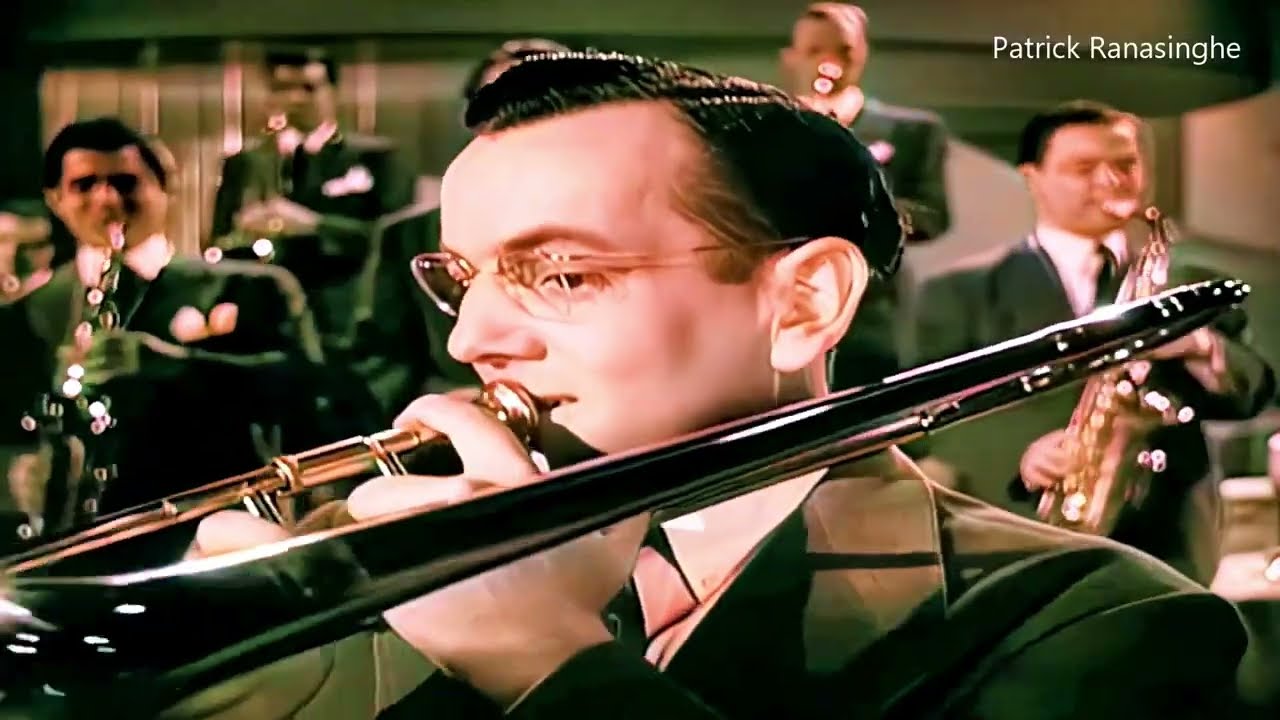 Glenn Miller   In The Mood   Colorized  WS 1941
