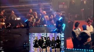170222 BTS(방탄소년단) EXO(엑소) reaction to Gfriend(여자친구) Speech @GaonChartAwards2016