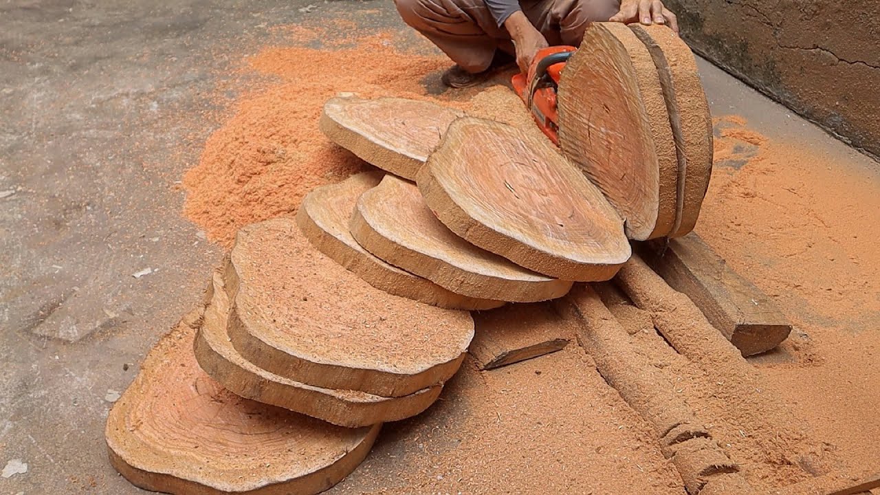 See What A Skilled Carpenter Does With Logs To Create A Unique Table  Solid Wood Furniture