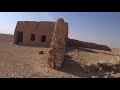 لوقا يوجد ابار للقرية مسورة