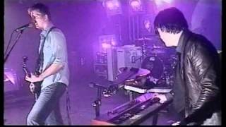Queens Of The Stone Age - 15 - The Lost Art Of Keeping A Secret (Live Visions 2002)