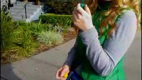 Video001 (01190505431174000000111264.3g2)