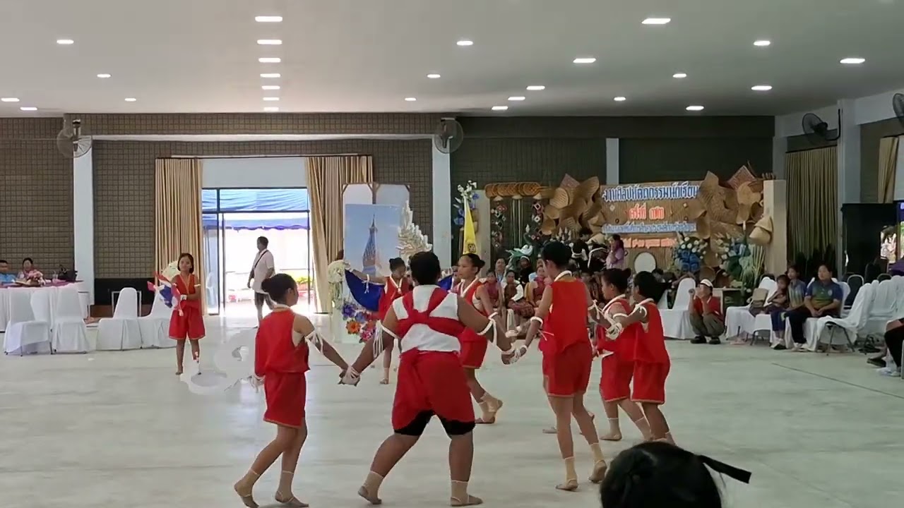 คีตศิลป์ไทย โรงเรียนเมืองโพธิ์ชัย รองชนะเลิศอันดับสอง ศิลปหัตถกรรม ครั้งที ๗๓