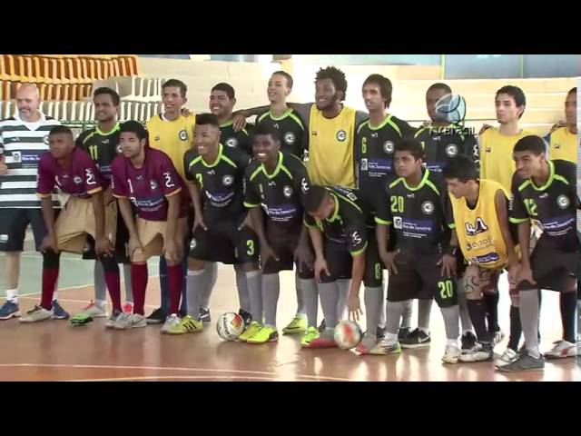 Jogos Motores e Campeonato de Futsal para surdos movimentam