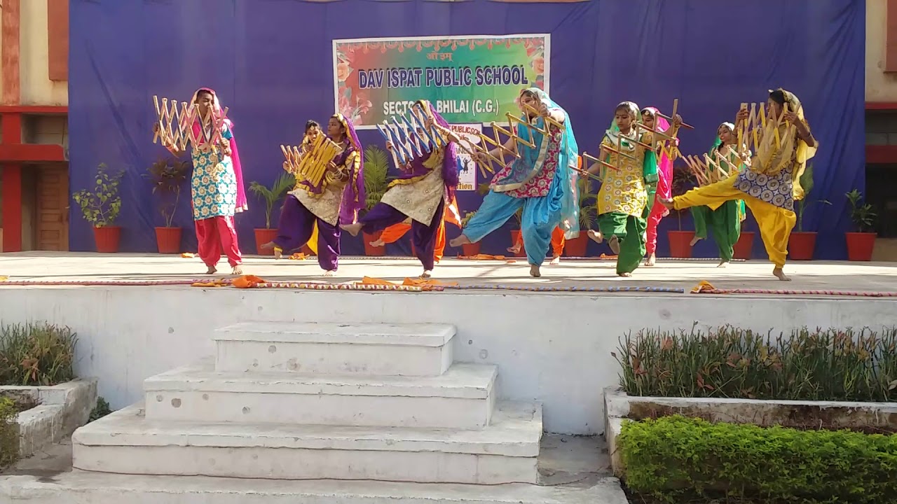 Inter house Group Dance Competition - YouTube