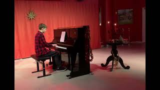 Viktor Wernerowski spelar Julen är här