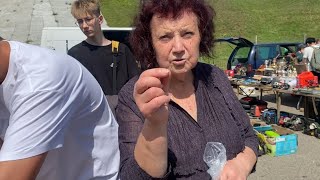 видео: Барахолка Минск Поле Чудес - Женщина, которая купила графин за 50 копеек, хочет вернуть деньги назад картинка: Барахолка Минск Поле Чудес - Женщина, которая купила графин за 50 копеек, хочет вернуть деньги назад