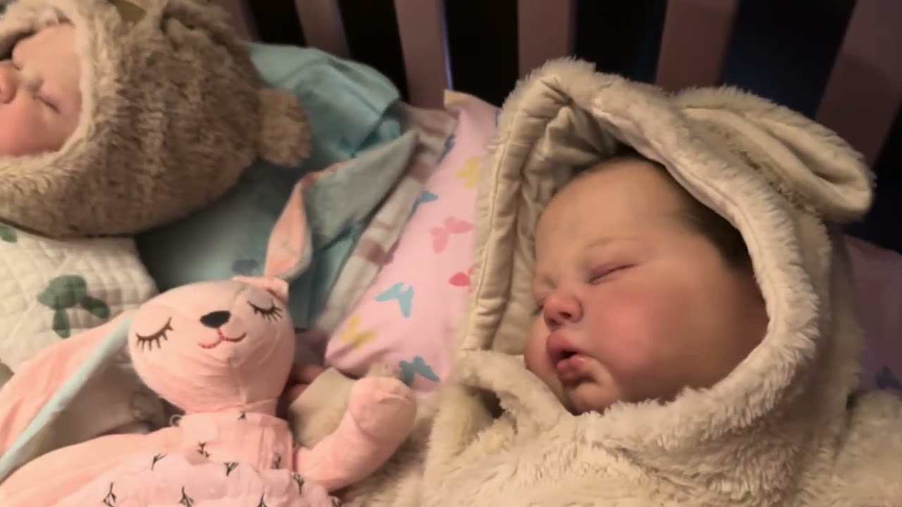 Come To My House For A Mini Tour 🥰