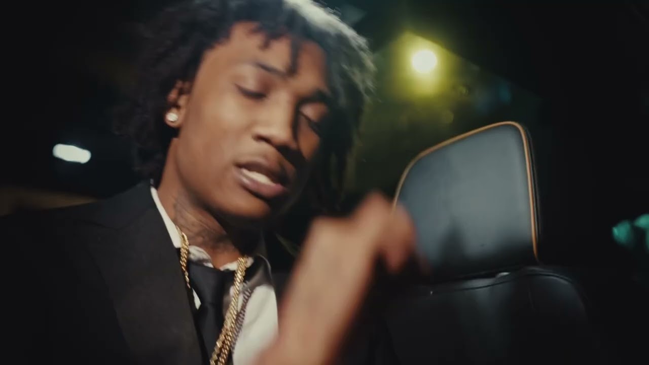 MORI BRISCOE - “JUST CAN’T GET ENOUGH” (OFFICIAL MUSIC VIDEO) SHOT BY : @WontonDesignz