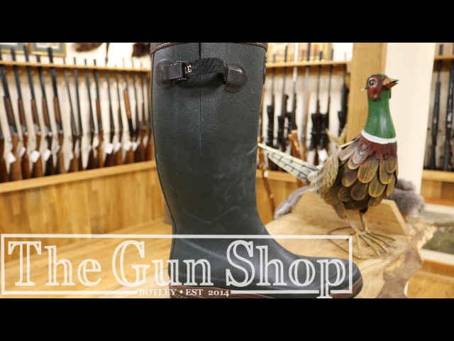 Aigle 2 Review - Gun - YouTube