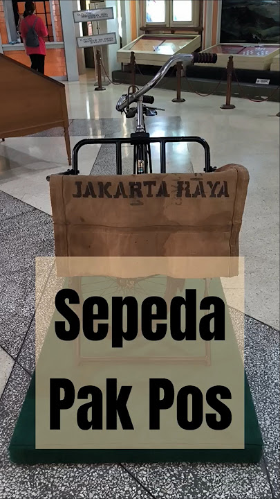 Sepeda ontel milik pak pos untuk mengantar surat ke rumah-rumah